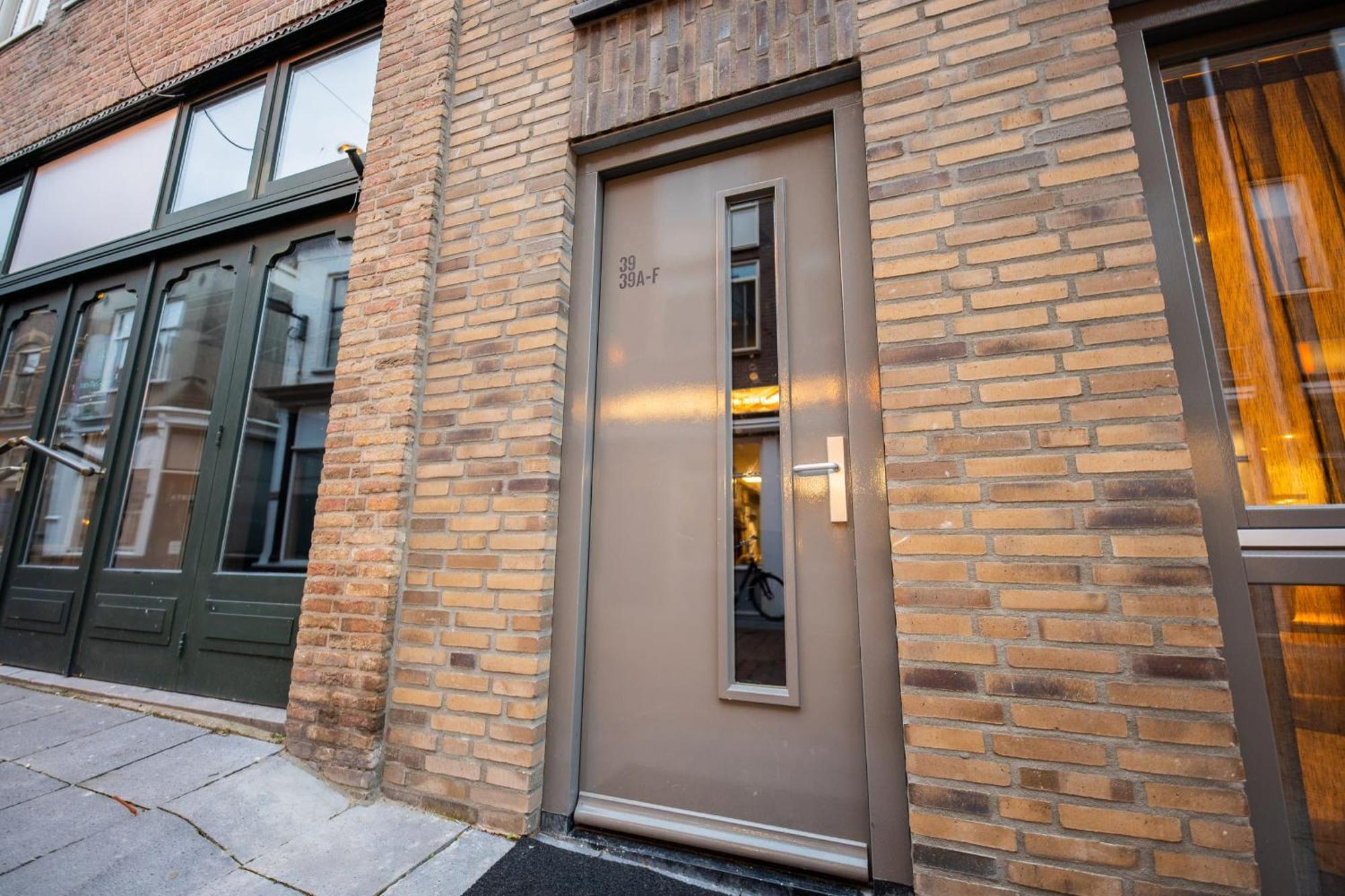 Friendly 50M2 One-Bedroom Apartment - We39A Tiel Exterior photo